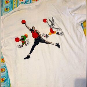 VINTAGE JORDAN SPACE JAM TEE